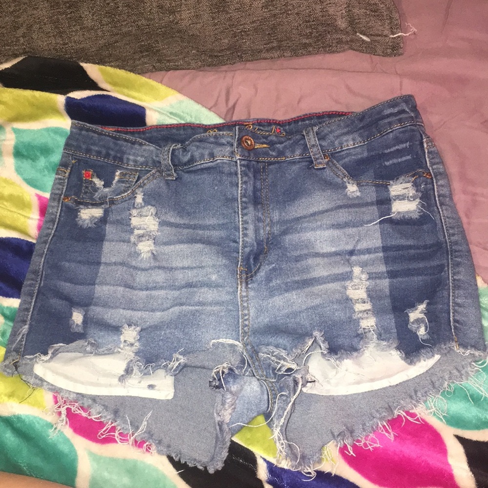 high waisted jeans shorts